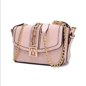 MFK WENDELYN CROSS BODY BAG
